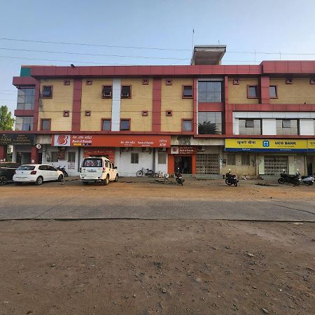 Shivani Inn Hotel & Banquet Seoni  Exterior photo